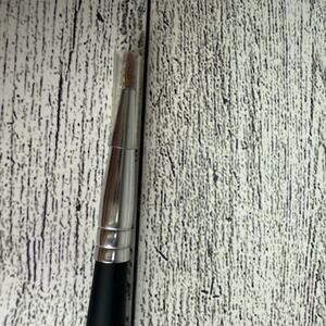 Bare Escentuals bareMinerals EYELINER Brush-NEW & SEALEDβ Makeup Cosmetics